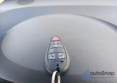 2016 Chrysler Town & Country Lx from USA, damaged, VIN 2C4RC1AG1GR200627